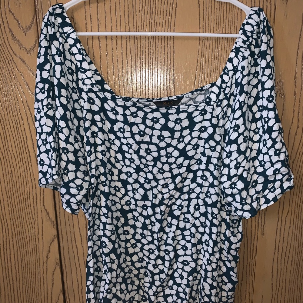 Women’s Floral Blouse